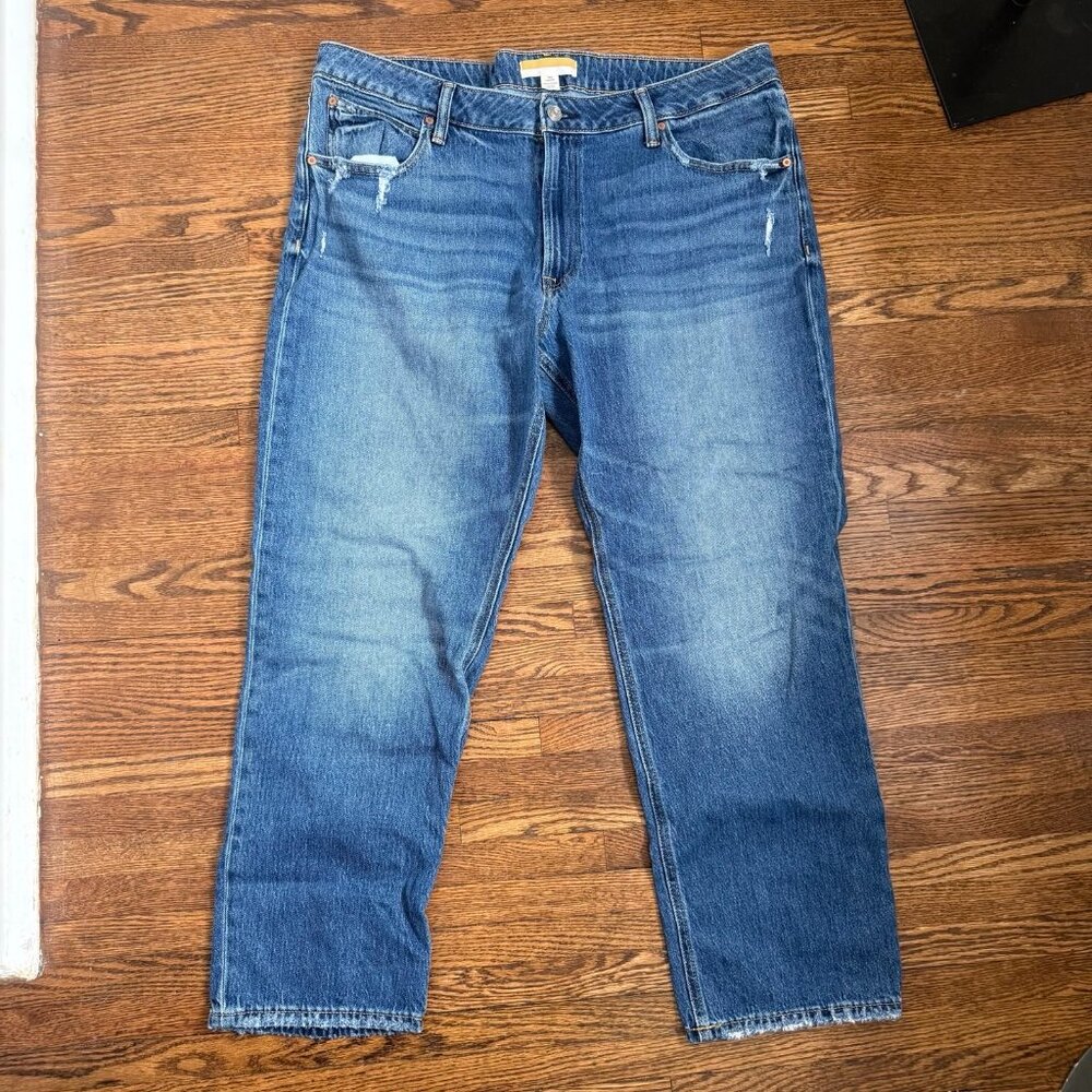 EUC 18W Maurice’s Mid Rise Original Fit Legacy Straight Minor Distress Jeans